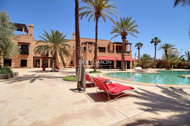 For sale - Palmeraie district, Marrakech - Unique property - Emile Garcin Maroc - Image 8
