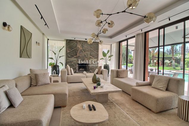 Villa for sale 10 km from the centre of Marrakech - Emile Garcin Maroc - Image 2