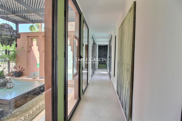 Villa for sale 10 km from the centre of Marrakech - Emile Garcin Maroc - Image 5