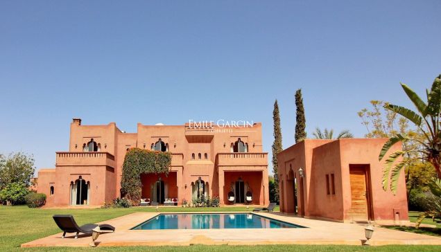 Maison à vendre sur la route de l'Our... - Emile Garcin Maroc