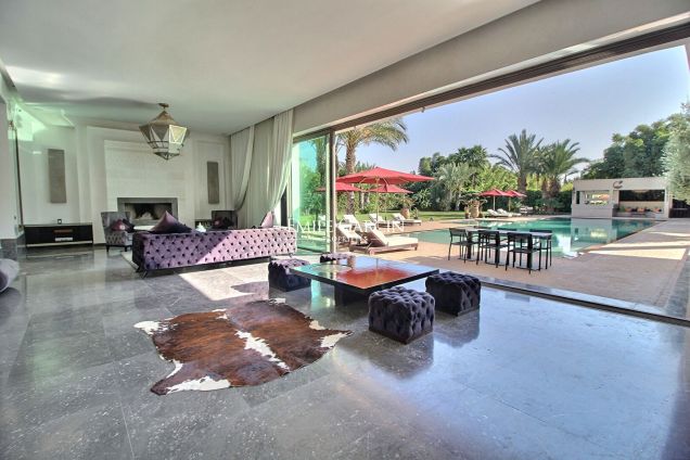 À vendre propriété sur la route de Ouarzazate à Marrakech - Emile Garcin Maroc - Image 1