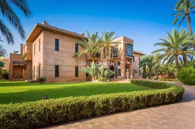 À louer superbe propriété de 11 chambres, à 20 minutes de Marrakech - Emile Garcin Maroc - Image 13