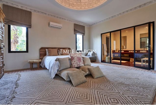À louer villa chic et charme à 15 minutes de Marrakech - Emile Garcin Maroc - Image 7