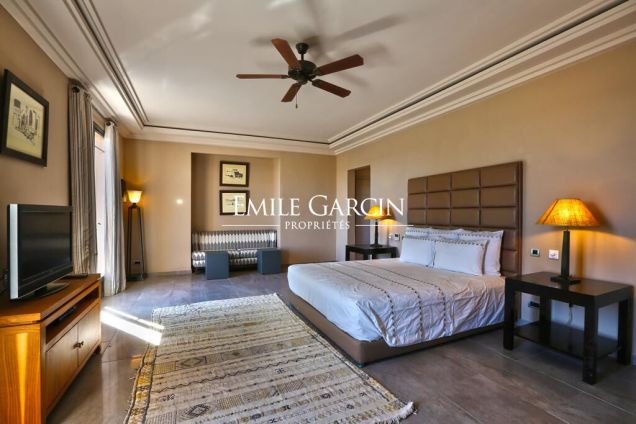 À louer superbe villa moderne à quelques minutes de Marrakech - Emile Garcin Maroc - Image 12