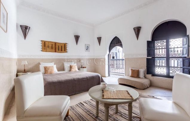 Riad à louer dans la médina de Marrakech - Emile Garcin Maroc - Image 7