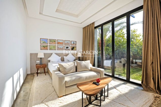 Belle villa contemporaine à louer dans la Palmeraie - Emile Garcin Maroc - Image 8