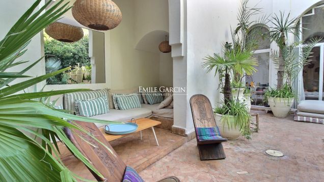 À louer charmant Riad situé dans le quartier de Dar El Bacha à Marrakech - Emile Garcin Maroc - Image 2