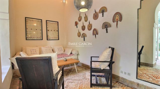 À louer charmant Riad situé dans le quartier de Dar El Bacha à Marrakech - Emile Garcin Maroc - Image 6
