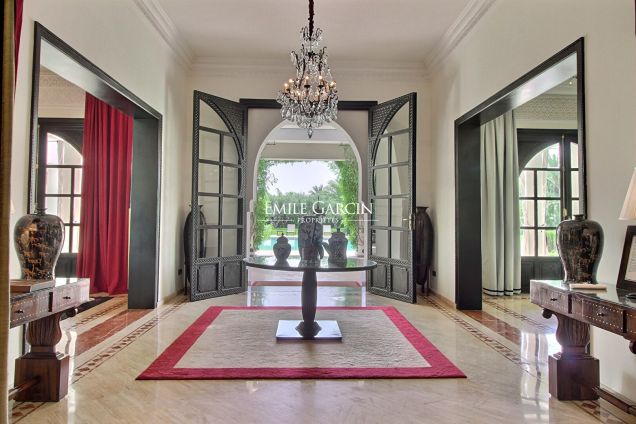 Propriété à louer dans un domaine privé à Bab Atlas à Marrakech - Emile Garcin Maroc - Image 3