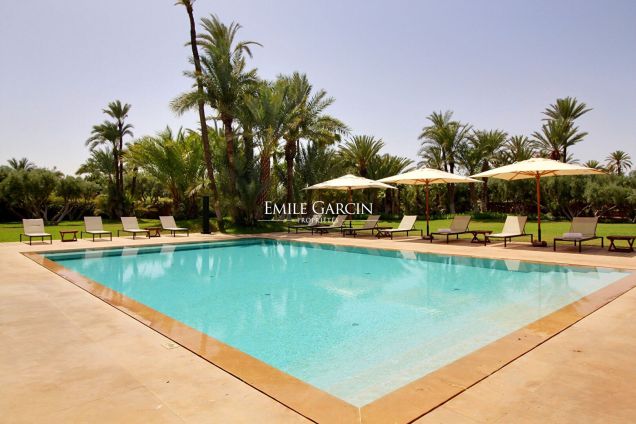 Propriété à louer dans un domaine privé à Bab Atlas à Marrakech - Emile Garcin Maroc - Image 11