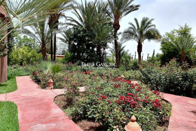 Propriété à louer dans la Palmeraie de Marrakech - Emile Garcin Maroc - Image 19