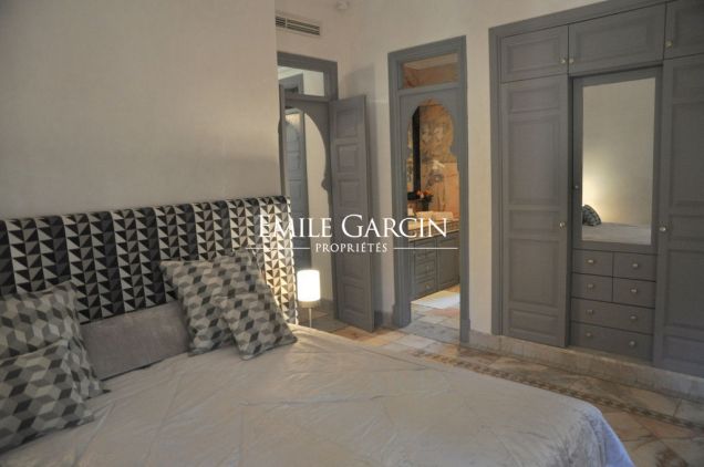 À louer maison au coeur d'un jardin luxuriant dans la Palmeraie de Marrakech - Emile Garcin Maroc - Image 6