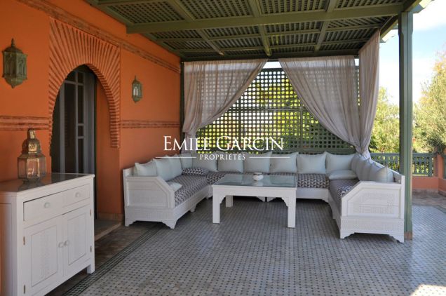 À louer maison au coeur d'un jardin luxuriant dans la Palmeraie de Marrakech - Emile Garcin Maroc - Image 10