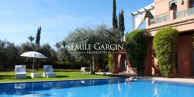 À louer maison au coeur d'un jardin luxuriant dans la Palmeraie de Marrakech - Emile Garcin Maroc - Image 13