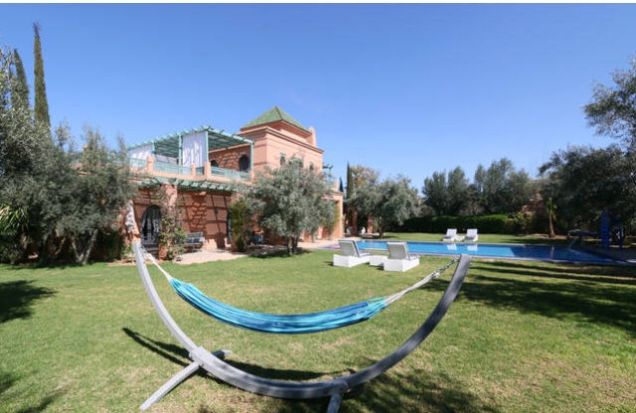 À louer maison au coeur d'un jardin luxuriant dans la Palmeraie de Marrakech - Emile Garcin Maroc - Image 14