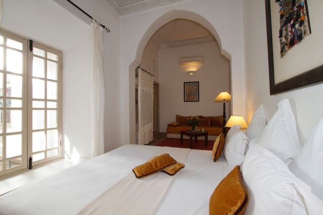 À louer Riad de 8 chambres idéalement situé dans la medina de Marrakech - Emile Garcin Maroc - Image 22