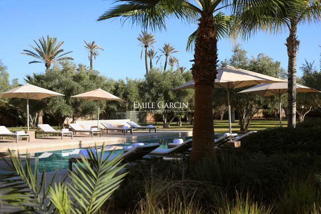 À louer demeure de prestige dans la Palmeraie de Marrakech - Emile Garcin Maroc - Image 2