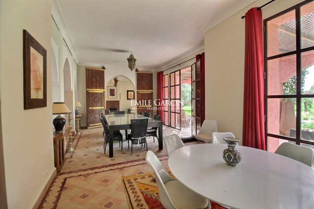 À vendre très jolie villa sur la route d'Amizmiz à Marrakech - Emile Garcin Maroc - Image 4