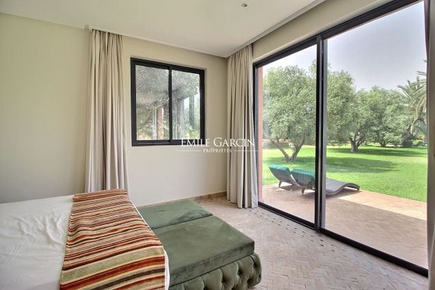 À vendre très jolie villa sur la route d'Amizmiz à Marrakech - Emile Garcin Maroc - Image 6