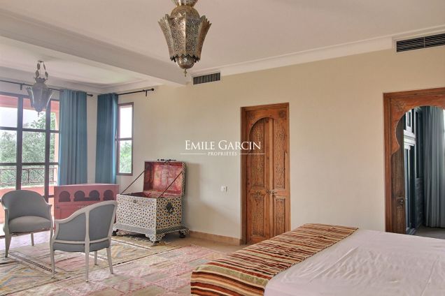 À vendre très jolie villa sur la route d'Amizmiz à Marrakech - Emile Garcin Maroc - Image 7