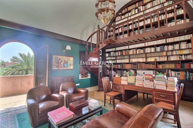 À vendre superbe maison sur le golf d'Amelkis à Marrakech - Emile Garcin Maroc - Image 9