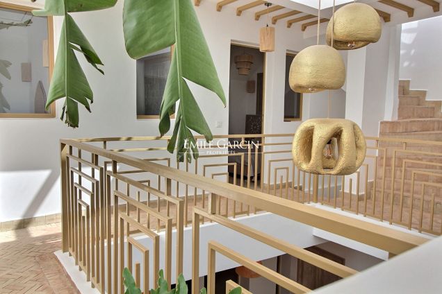 À vendre Riad neuf à proximité  de la place des Ferblantiers à Marrakech - Emile Garcin Maroc - Image 2