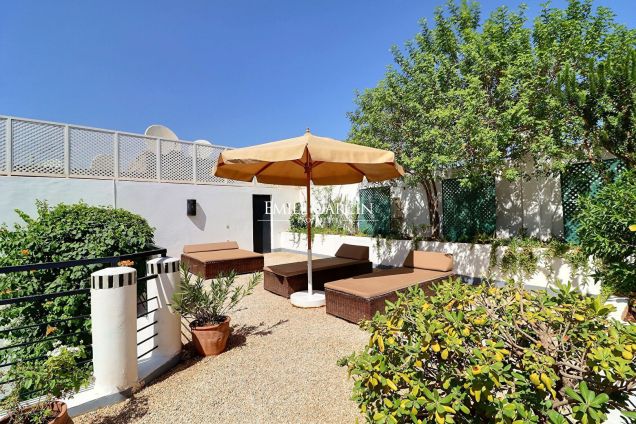 A vendre charmant riad au coeur de la Medina à Marrakech - Emile Garcin Maroc - Image 8