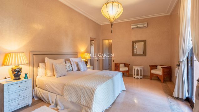 To rent - Marrakech - Moorish-style villa - Golf course development - Emile Garcin Maroc - Image 9