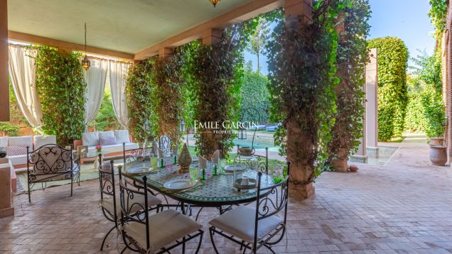 To rent - Marrakech - Moorish-style villa - Golf course development - Emile Garcin Maroc - Image 11
