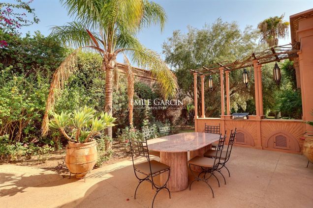 À vendre villa de charme dans un domaine à Marrakech - Emile Garcin Maroc - Image 8