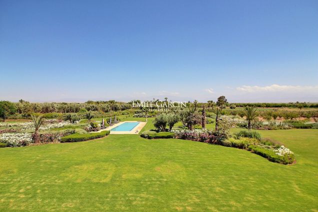 Splendide villa à vendre à Marrakech - Emile Garcin Maroc - Image 13