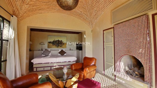 Superbe maison à vendre dans un domaine privé à Marrakech - Emile Garcin Maroc - Image 6