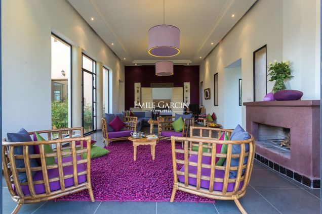 À vendre propriété contemporaine sur la route d'Amizmiz à Marrakech - Emile Garcin Maroc - Image 4