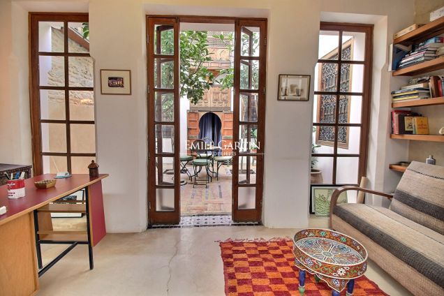 À vendre Riad d'exception au quartier Dar El Bacha à Marrakech - Emile Garcin Maroc - Image 6