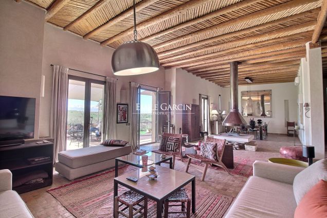 À vendre maison au pied des montagnes de l'Atlas à Marrakech - Emile Garcin Maroc - Image 2