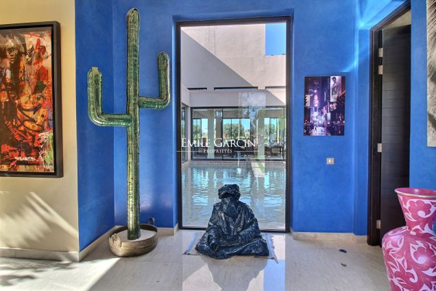 À vendre villa dans un domaine golfique à Marrakech - Emile Garcin Maroc - Image 2