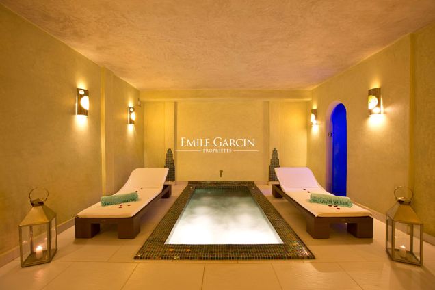 À vendre superbe propriété en front de golf à Marrakech - Emile Garcin Maroc - Image 7