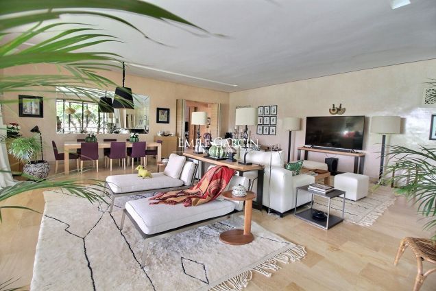 Rare, villa à vendre en front de golf à Marrakech - Emile Garcin Maroc - Image 2