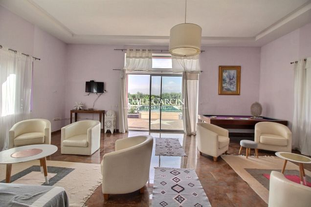 À vendre maison à 30 minutes du centre-ville de Marrakech - Emile Garcin Maroc - Image 4