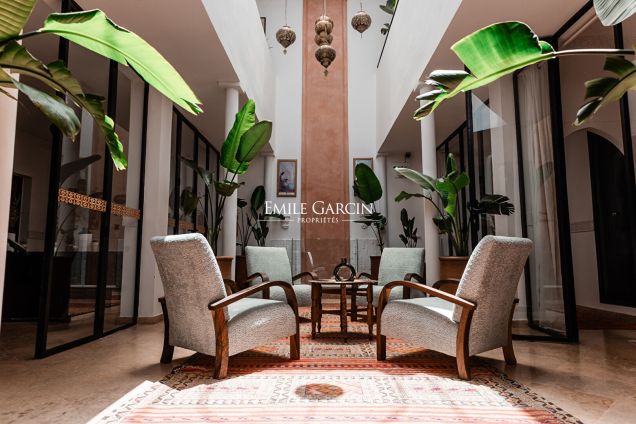 A vendre Riad dans le quartier de la Kasbah à Marrakech - Emile Garcin Maroc - Image 1
