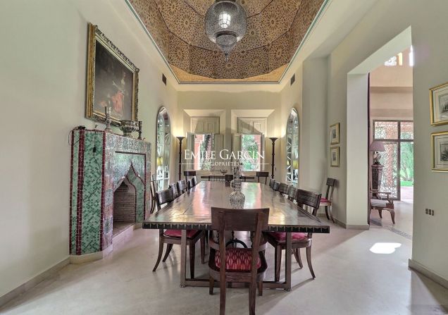 Unique, villa au coeur du triangle d'or de la Palmeraie à Marrakech - Emile Garcin Maroc - Image 5