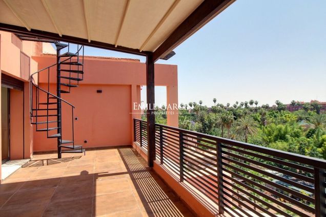 À vendre appartement en duplex dans le quartier de Majorelle à Marrakech - Emile Garcin Maroc - Image 2