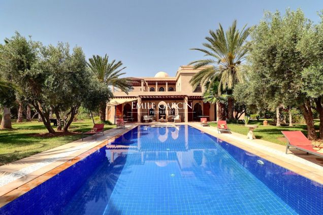 À vendre maison dans un domaine privé sur la route de Fès à Marrakech - Emile Garcin Maroc - Image 2