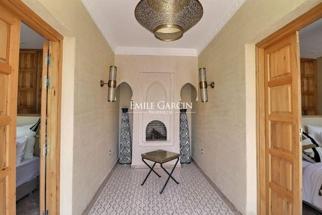 À vendre maison dans un domaine privé sur la route de Fès à Marrakech - Emile Garcin Maroc - Image 7