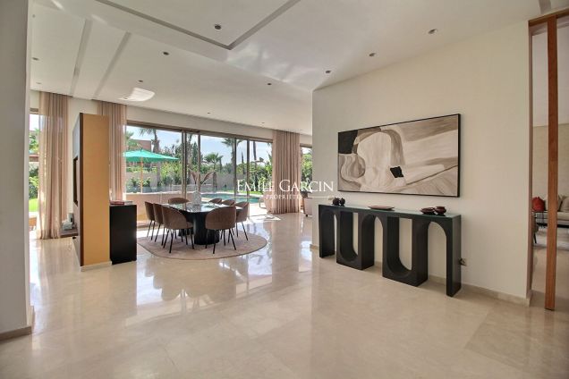 Maison moderne à vendre à Marrakech proche des golfs. - Emile Garcin Maroc - Image 3
