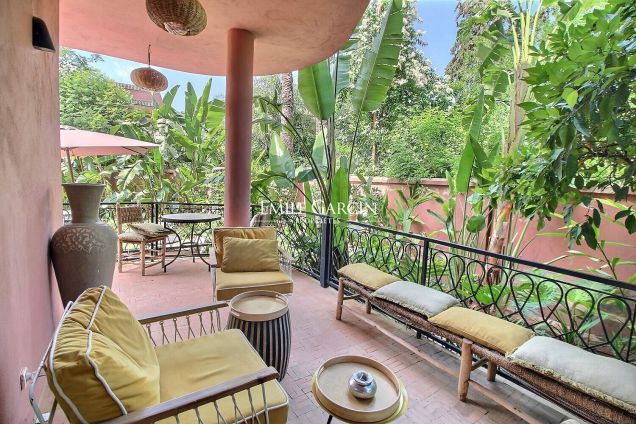 Unique, villa  à vendre au coeur du centre-ville de Marrakech - Emile Garcin Maroc - Image 1
