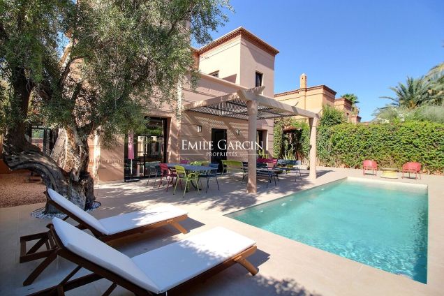 À vendre villa dans un domaine golfique à Marrakech - Emile Garcin Maroc - Image 1