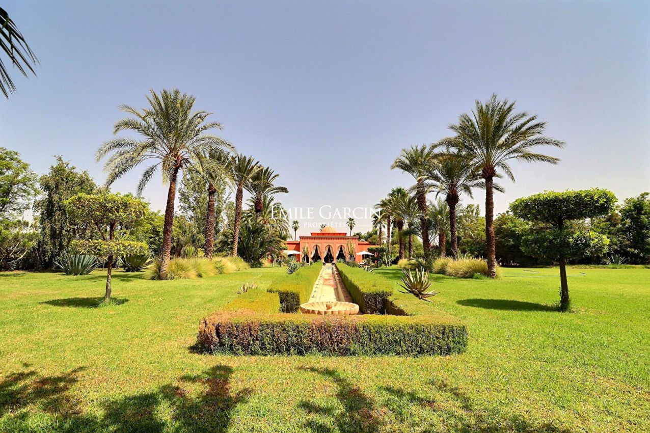 Propriété à vendre  sur la route de Sidi Abdellah Ghiyat - Emile Garcin Maroc - Image 1