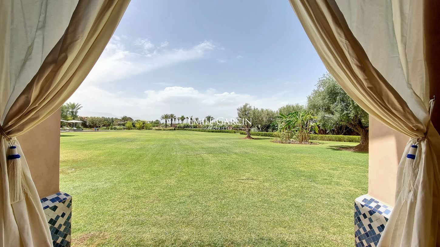 À vendre villa située dans un joli domaine  à 30 minutes du centre de Marrakech - Emile Garcin Maroc - Image 18
