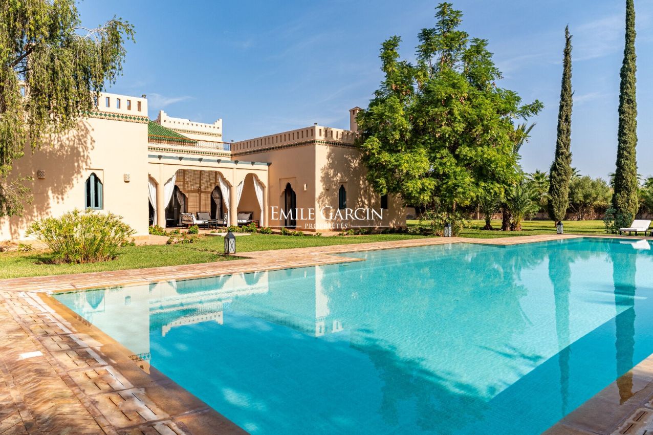 À vendre maison sur la route de Fès à  Marrakech - Emile Garcin Maroc - Image 1